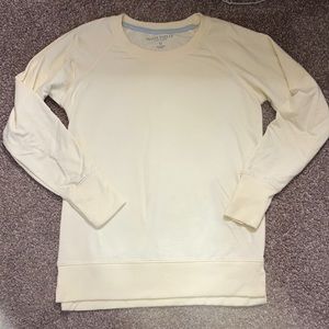 Pale yellow plush fleece crew neck in a size medium good condition Olivia Parker